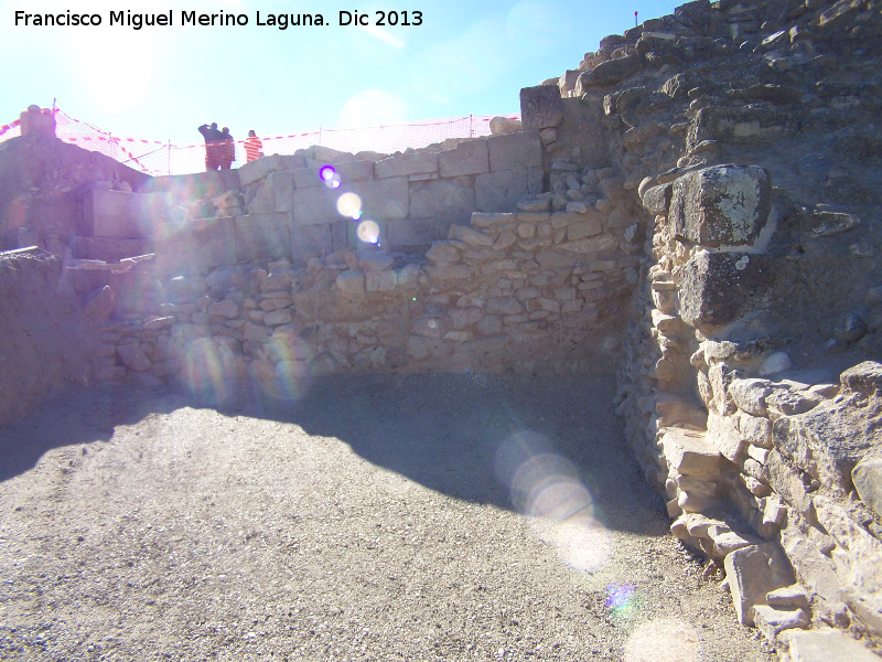 Cstulo. Puerta del Len - Cstulo. Puerta del Len. Muralla de la puerta