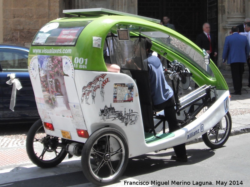 Bicicleta - Bicicleta. Tricliclo taxi. Crdoba