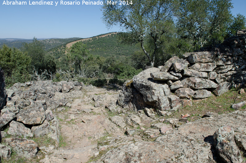 Camino de Castellar de la Mata - Camino de Castellar de la Mata. Paso tallado en la roca