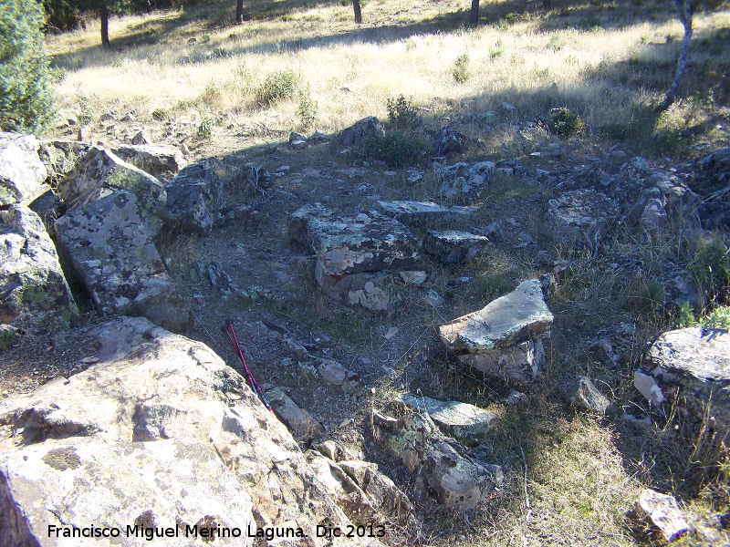 Loma de Torre Alver - Loma de Torre Alver. Mesa y sillas de piedra