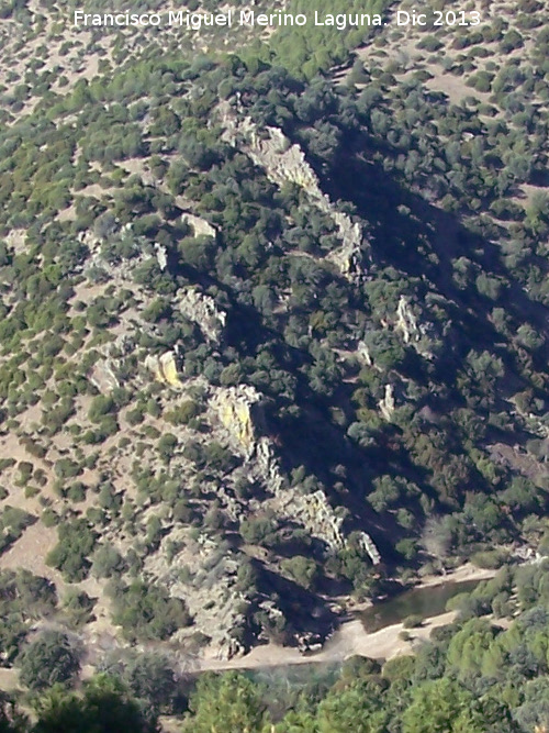 Cerro Galayo - Cerro Galayo. Estratos cuarcticos