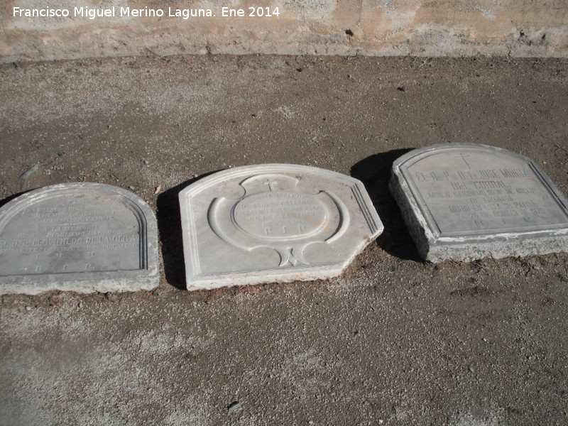 Castillo de San Miguel - Castillo de San Miguel. Lpidas del cementerio