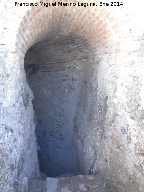 Castillo de San Miguel. Torreones del Nordeste - Castillo de San Miguel. Torreones del Nordeste. Pasillo en el tapial