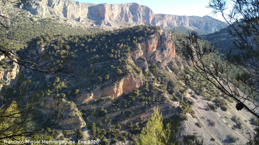 Cerro de la Noguera - Cerro de la Noguera. Desde Matagallar