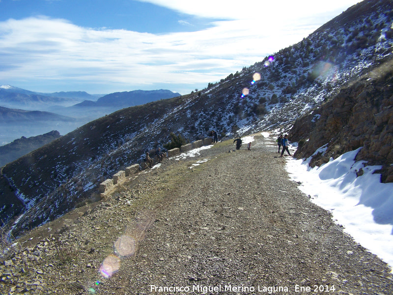 Camino del Pico Jabalcuz - Camino del Pico Jabalcuz. 