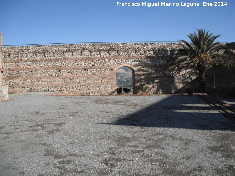 Castillo de Salobrea. Alcazaba - Castillo de Salobrea. Alcazaba. Murallas