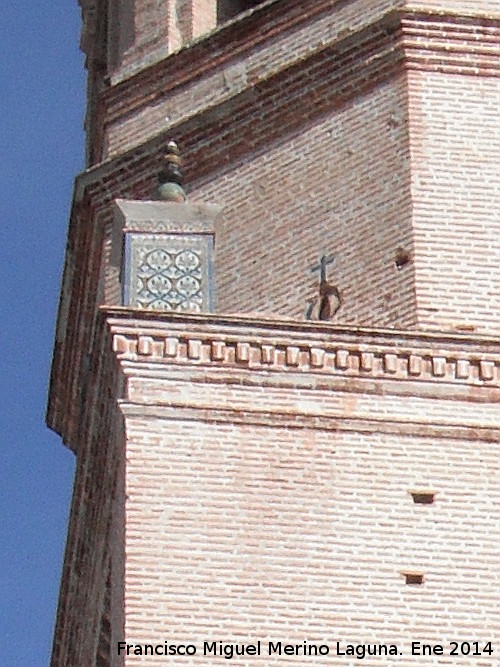 Iglesia de San Juan Bautista - Iglesia de San Juan Bautista. Detalle del pinculo del campanario