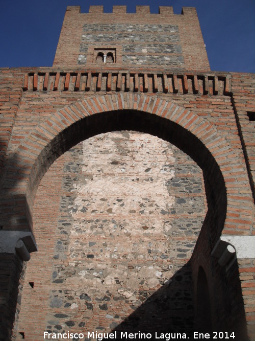 Alcazaba - Alcazaba. Puerta