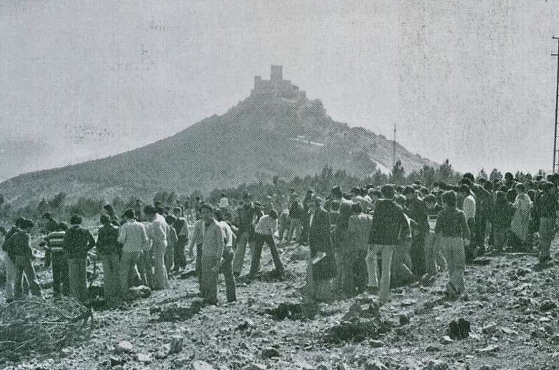 Cerro de Santa Catalina - Cerro de Santa Catalina. Romera de Santa Catalina. Fotografa de Ortega 1955