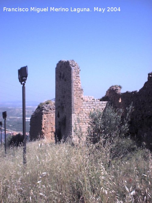 Muralla de Jan. Torren Saetera - Muralla de Jan. Torren Saetera. El torren que se ve a su izquierda es el Torren Pentagonal de la Puerta de la Llana