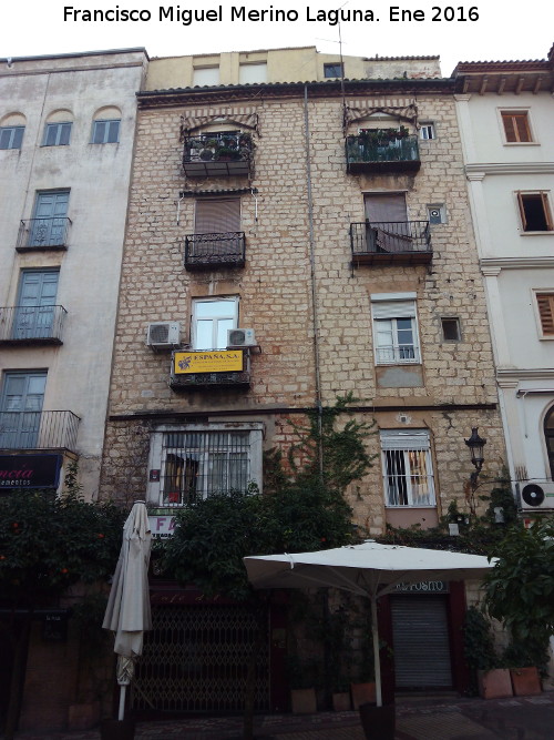 Edificio de la Calle Bernab Soriano n 5 - Edificio de la Calle Bernab Soriano n 5. Fachada trasera