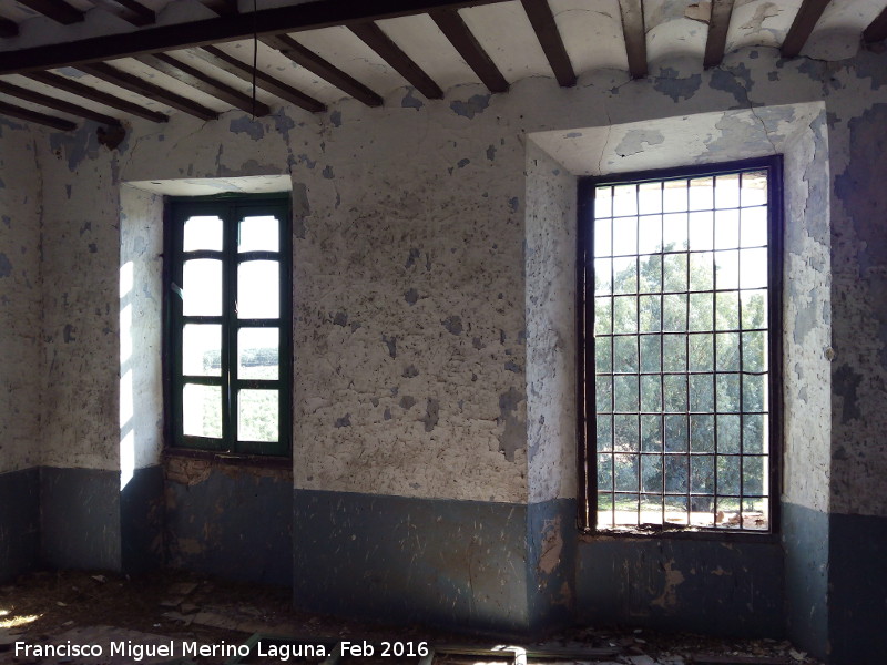 Cortijo de Don Andrs - Cortijo de Don Andrs. Ventanas del primer piso