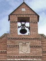 Iglesia del Santo Cristo de la Misericordia. Espadaa y escudo