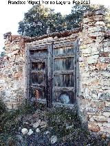 Corral de los Poyales. Puerta