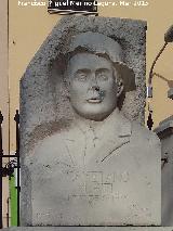 Monumento al Nio de Cabra. Busto