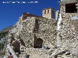 Castillo de las Peuelas. Murallas