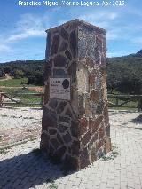 Monumento a Cecilio Muoz. 