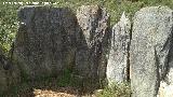 Dolmen del Pozuelo IV. Ortostatos del final de la cmara