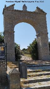 Arco de la Calzada del Santuario