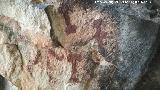 Pinturas rupestres de la Cueva de la Mina. Antropomorfos bajos de la izquierda