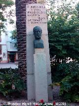 Monumento a Rafael Hidalgo de Caviedes