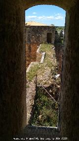 Castillo de los Guzmanes. Adarve de la Torre Cuadrangular Sur hasta la Torre Suroeste