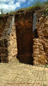 Castillo de los Guzmanes. Puerta cegada en la barbacana este