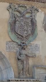 Ayuntamiento de Tarazona. Escudo derecho