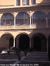 Hospital de Santiago. Patio Central. 