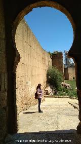 Muralla de Niebla. Puerta del Agua. Acceso a extramuros