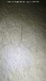 Dolmen de Soto. Petroglifo XX. Petroglifo de cruciforme con forma de ancla