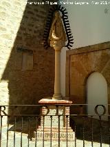 Monumento a la Virgen de la Consolacin. 