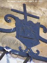 Palacio de los Messa. Escudo y smbolo del Ave Mara
