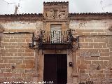 Palacio de los Moreno de Villena. Fachada con sus argollas