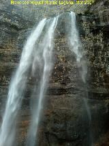 Cascada del Ro Mundo. 