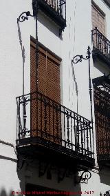 Casa de la Calle Rabadn n 27. Balcn de tirantas