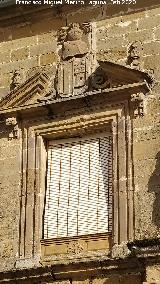 Palacio de los Porceles. Ventana izquierda