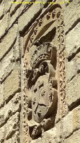 Convento de la Concepcin de Carmelitas Descalzas. Escudo lateral
