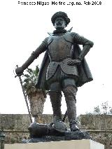 Monumento a Diogo de Meneses. Estatua