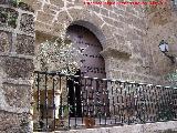 Iglesia de Santiago el Mayor. Puerta trasera