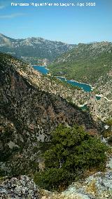 Piedra del Palo. Vistas hacia el Pantano del Quiebrajano