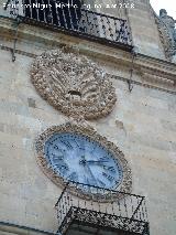 Escuelas Mayores. Capilla. Reloj