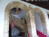 Colegio del Arzobispo Fonseca. Escalera