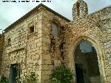 Castillo de la Coracera. Dependencias y capilla