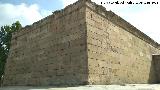 Templo de Debod. Esquina trasera