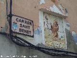 Calle San Benito. Cartel y azulejos de San Benito