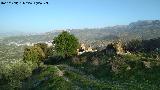 Cortijo de Crdoba. Con Los Villares al fondo