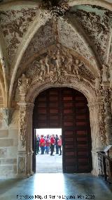 Monasterio de Piedra. Iglesia. Entrada desde el claustro