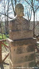 Parque Natural del Monasterio de Piedra. Busto a Federico Muntadas