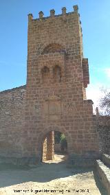 Monasterio de Piedra. Torre del Homenaje. Extramuros